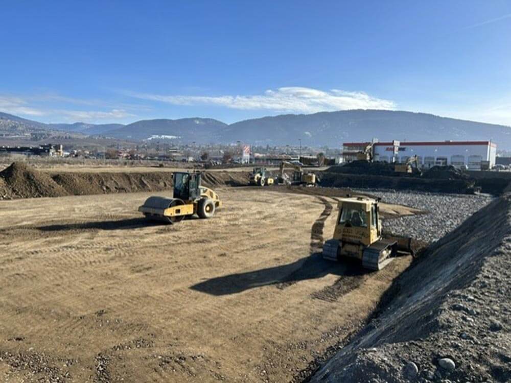 Bearpaw prepping land smoothing